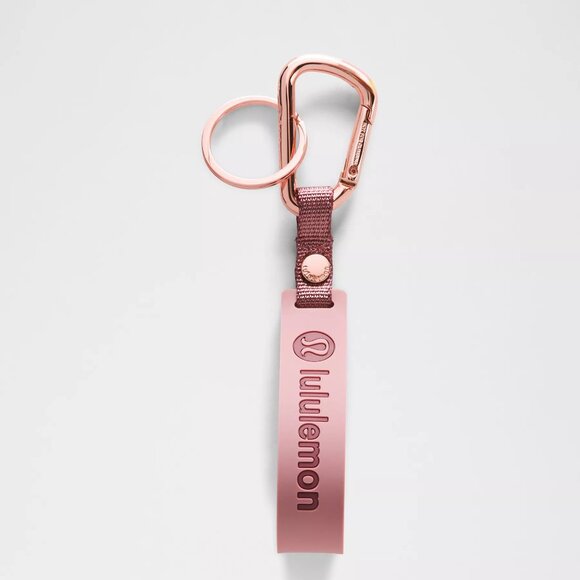 NWT Lululemon Silicone Keychain Red Clay Rockwood - Picture 1 of 7